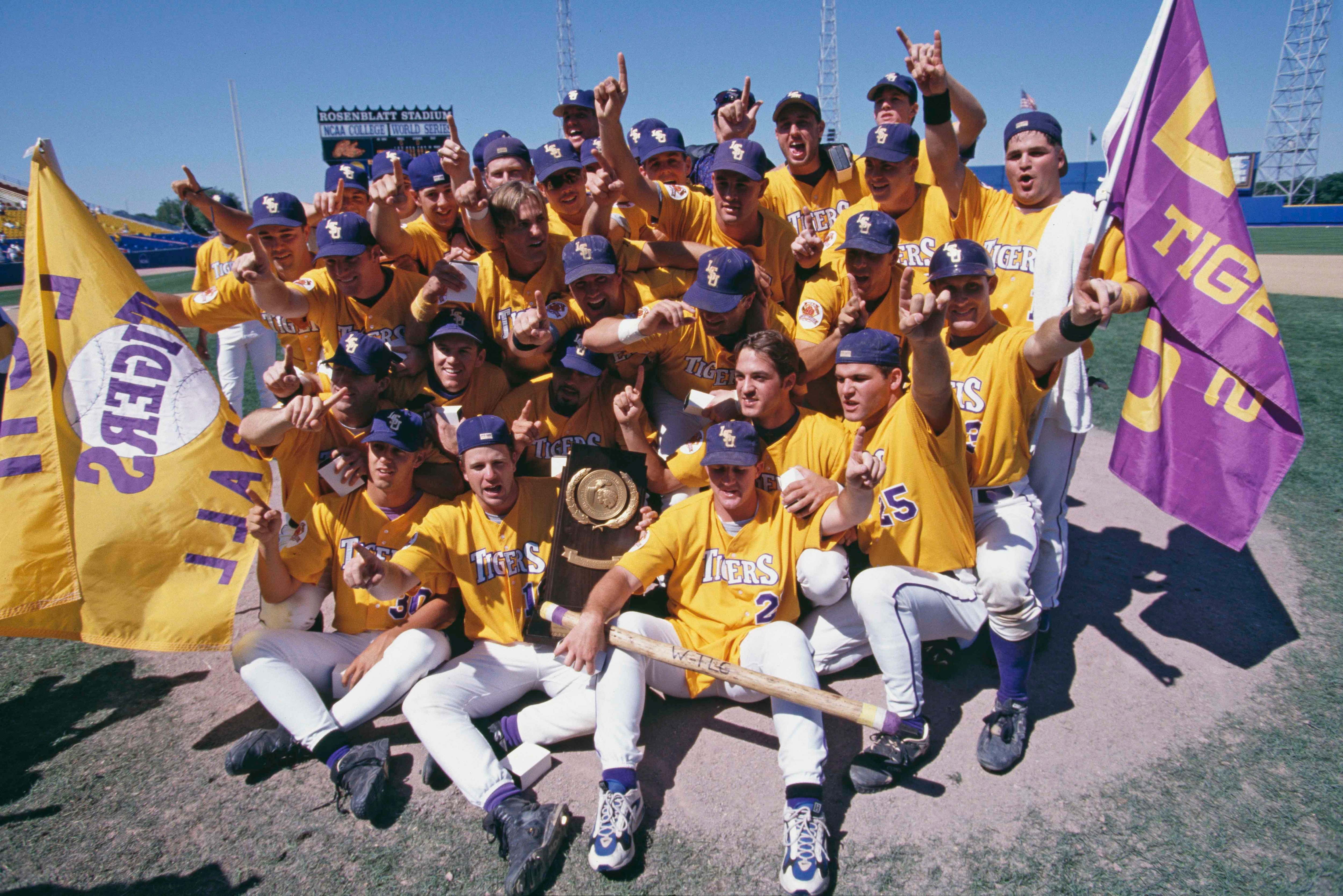 LSU celebrates with the trophy / Getty Images