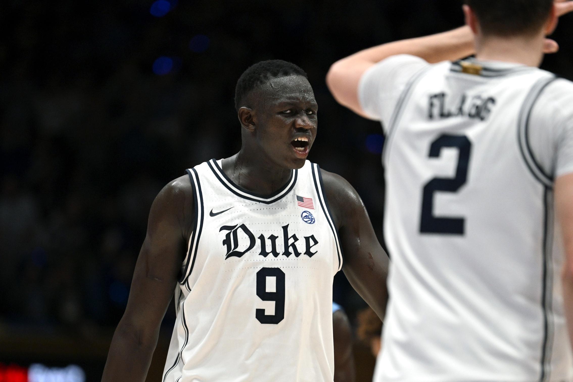 Duke dominates North Carolina in men's college basketball