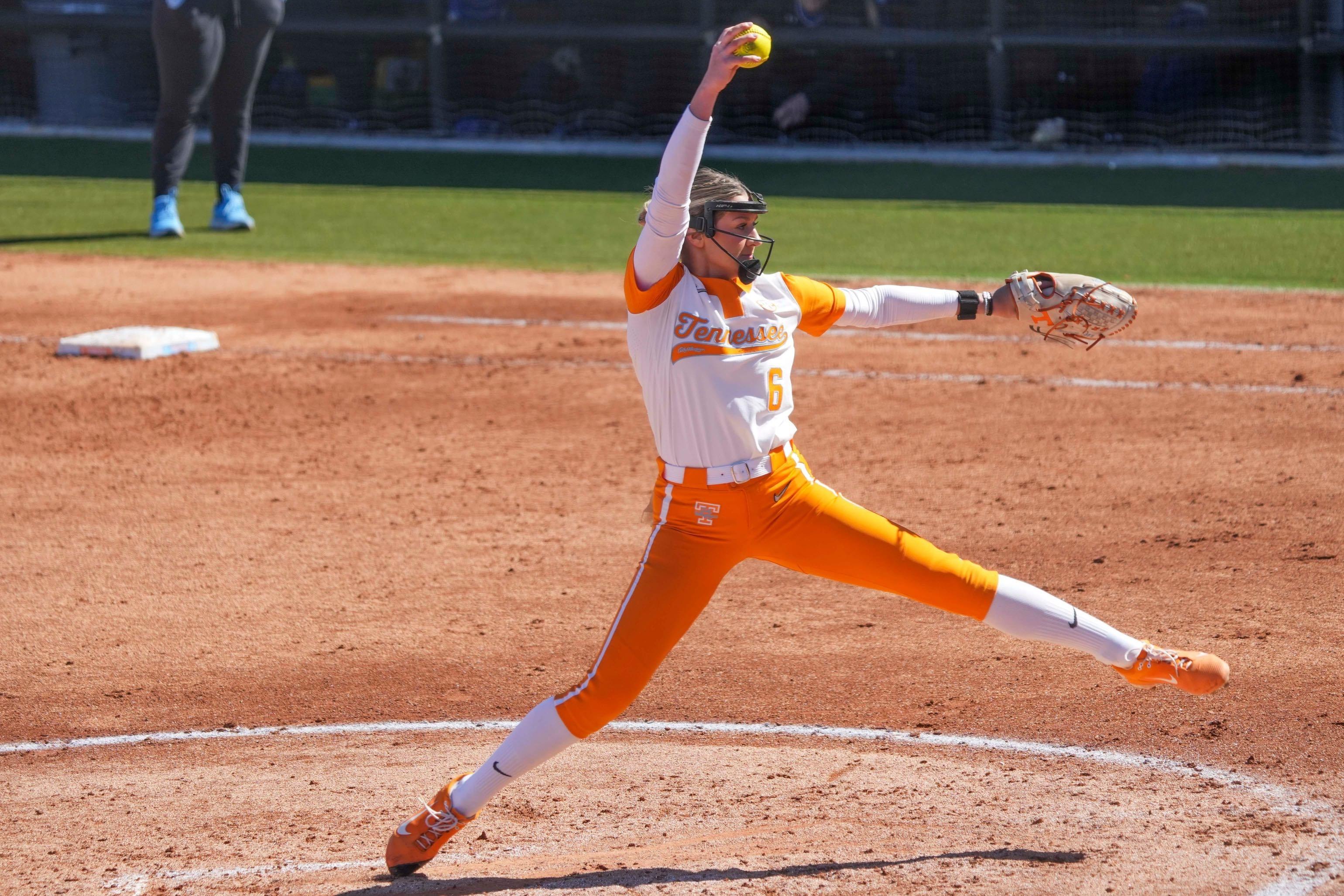 Vols softball